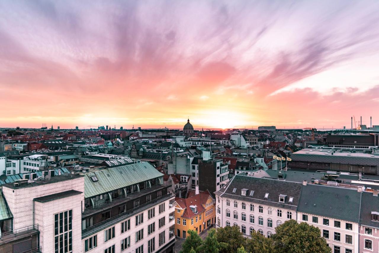 Charming 1-bedroom In Historic City Center København